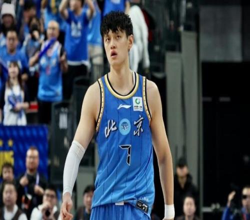 CBA最新消息！曾凡博遭遇重傷，山西男籃換掉頂級外援