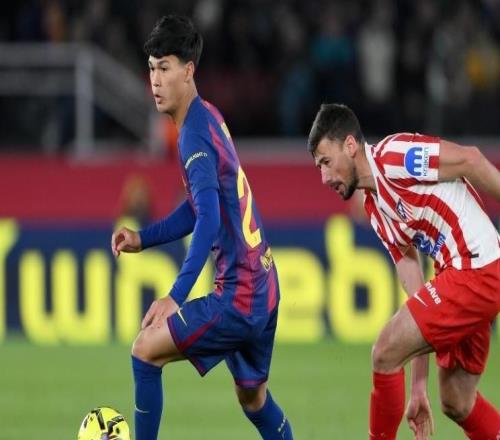 每體：弗里克本禁止德羅進(jìn)訓(xùn)練中心，經(jīng)隊(duì)長(zhǎng)們勸說后改變主意