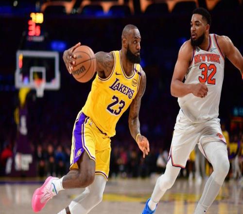 有趣，比爾西蒙斯提議將詹姆斯從湖人隊(duì)交易至尼克斯隊(duì)換唐斯