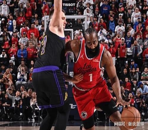 快船輕松過關(guān)三喜臨門，主力得到休息時(shí)間，找回久違強(qiáng)悍防守