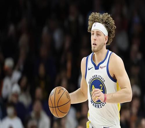 只是不太穩(wěn)定而已，勇士后場新星的個(gè)人能力其實(shí)并不差