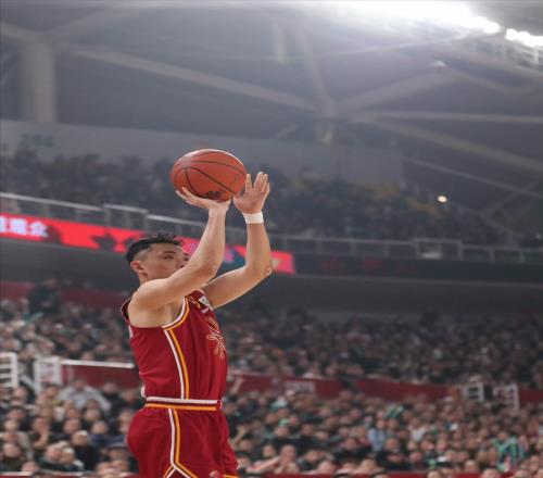 山西輸球三敗筆，兩位頂薪成漏勺，潘江用人混亂，還遭遇不利消息