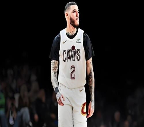 64勝之后，騎士一地雞毛了