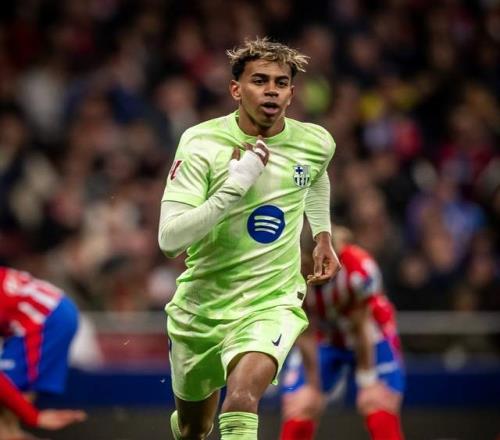 凌晨4點(diǎn)巴薩出戰(zhàn)歐冠：8隊(duì)?wèi)K烈競(jìng)爭(zhēng)！贏球未必能直通16強(qiáng)