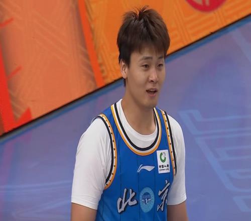 終于來了！北京首鋼“雙王炸”正式到位，許利民迎來奪冠底牌！