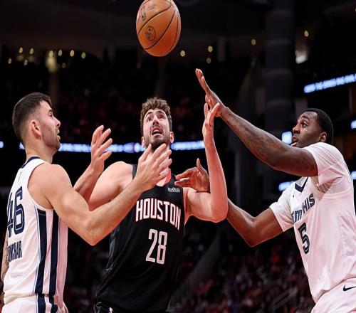 沒(méi)有內(nèi)線支柱的神勇表現(xiàn)，火箭可能都過(guò)不了傷兵滿營(yíng)的灰熊