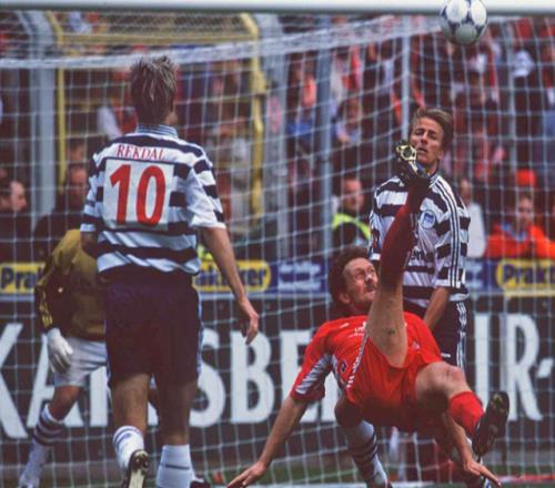 能帶隊力壓拜仁問鼎德甲，卻不受德國隊重用，老炮生不逢時