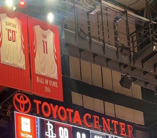 隊(duì)記：火箭吞下了自己種的苦果，馬刺后衛(wèi)在申京面前大顯身手