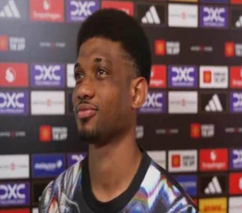 阿馬德：全隊(duì)都為謝什科高興，他在訓(xùn)練中總是拼盡全力