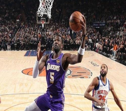 跌出西部前6！東契奇空砍30+15+8，湖人100112不敵尼克斯