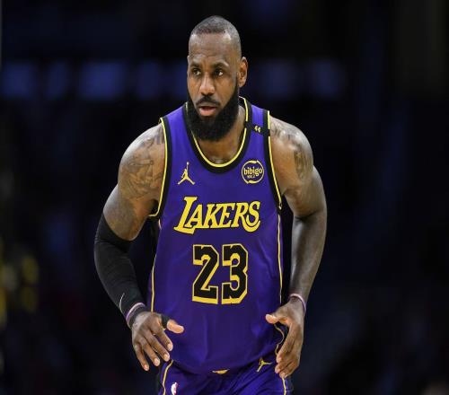 一夜消息：老詹刷新歷史，卡登雙雙落選，3換1交易出爐