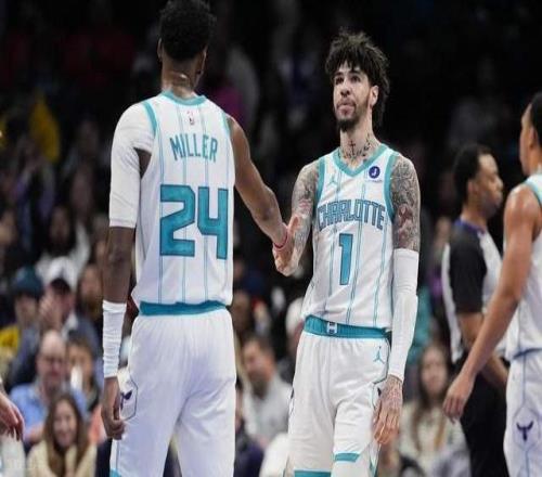 大逆襲！魚腩22分大逆轉(zhuǎn)：全場(chǎng)狂歡慶祝，時(shí)隔26年再迎7連勝