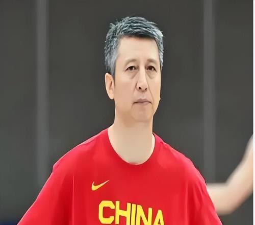 CBA3消息！趙繼偉全明星被質(zhì)疑，趙睿面臨重罰，國(guó)家隊(duì)名單將出爐