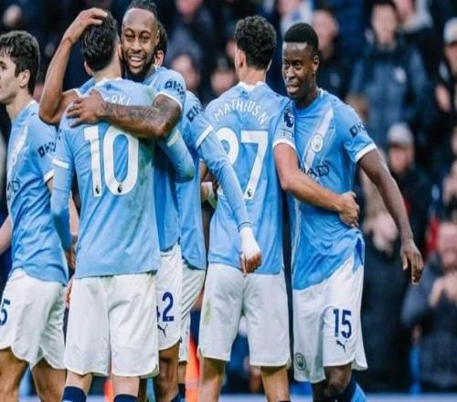 曼城近18場主場對紐卡17勝，且近11場英聯(lián)杯主場10場取勝