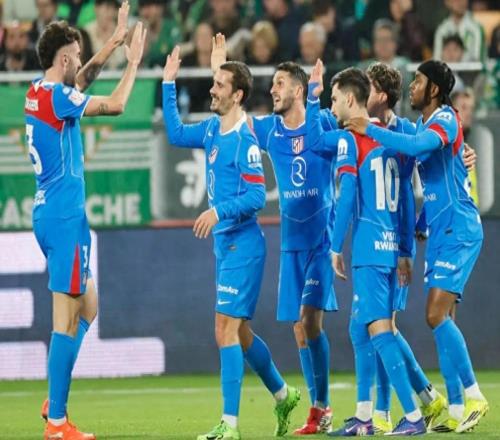 馬競(jìng)50橫掃貝蒂斯，創(chuàng)隊(duì)史新紀(jì)錄，佩萊格里尼恥辱離場(chǎng)