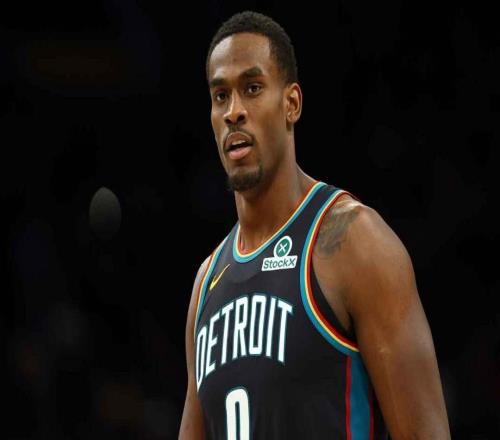 壞消息，活塞隊(duì)中鋒杰倫杜倫因膝傷提前離場