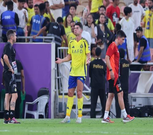 英超歷史第一射手：C羅拿40萬英鎊日薪卻曠工！掉價?。? />
<div   id=