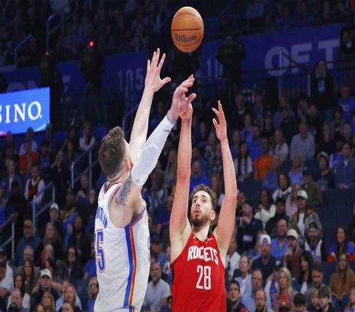 錯(cuò)了，火箭隊(duì)阿爾佩倫森根就多次辱罵女裁判“女表子”道歉