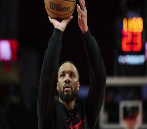 好消息，開拓者隊(duì)利拉德雖本賽季未出戰(zhàn)，仍將參加三分球大賽