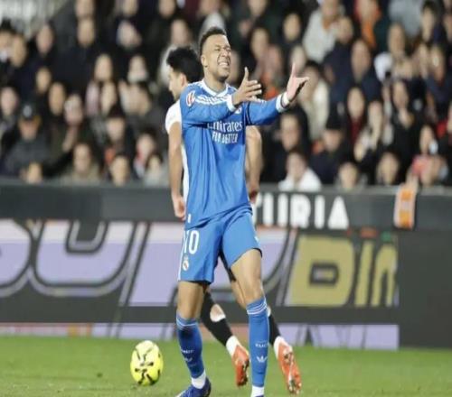 瓦倫球迷辱罵姆巴佩和阿韋洛亞，西甲向西足協(xié)提交報告