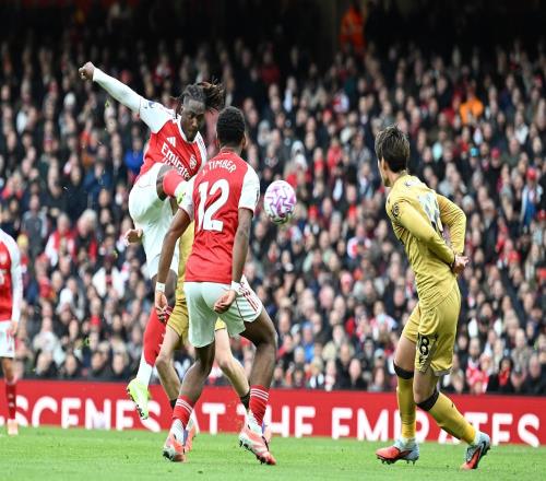 埃澤：短時間內(nèi)參加多場比賽絕非易事很期待北倫敦德比