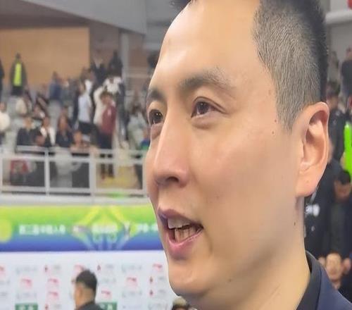 盧偉：非常感謝球員們全力以赴，洛夫頓非常想獲得這項賽事的冠軍