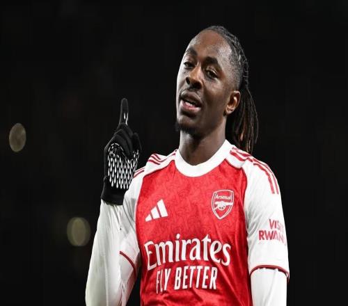 槍手名宿：塔帥要求的是高強(qiáng)度逼搶，埃澤需要去適應(yīng)這種節(jié)奏