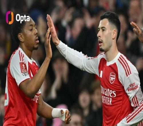 打花了，槍手成首支英超時(shí)代在足總杯前30分鐘攻入4球的球隊(duì)