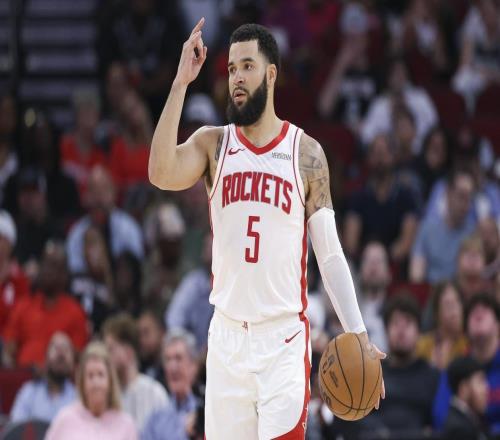 火箭未引援！休賽期可追2位巨星斯通保留籌碼，無愧頂級總經(jīng)理