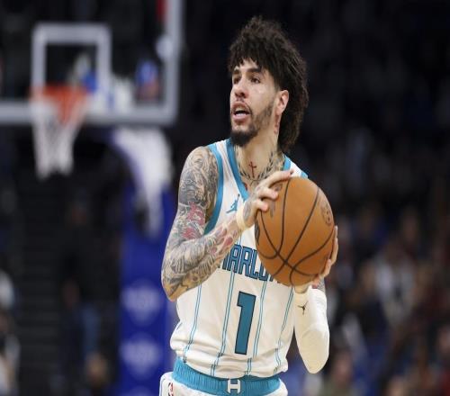 火箭戰(zhàn)黃蜂！客隊(duì)3老將缺陣，主隊(duì)2人停賽1人傷缺，新援出戰(zhàn)成疑