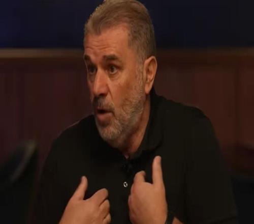 澳波：我就不喜歡大力手拋球，小禁區(qū)人擠人門將根本沒(méi)法工作