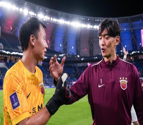 弱隊(duì)出門將！亞冠官宣TOP5球員，顏駿凌高分入圍，中超唯一遮羞布