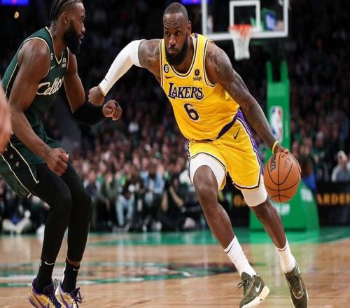 杰倫布朗講述詹姆斯在他新秀賽季首次首發(fā)時，對他說的話