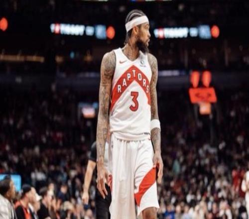 雙核缺陣霍姆格倫啞火，華萊士27+8+6神兵天降，殘陣?yán)做蛨?chǎng)屠龍