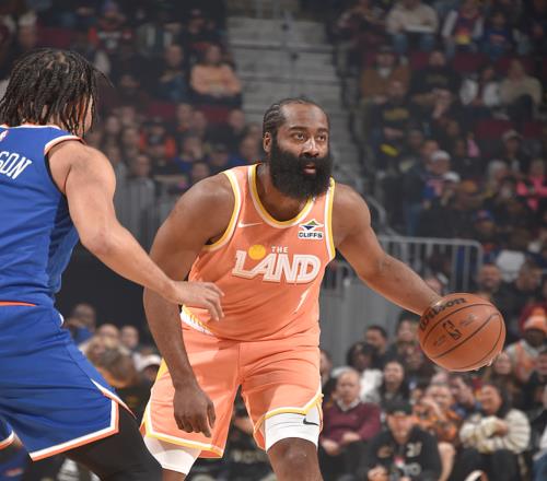 騎士10994擊敗尼克斯！哈登打破塵封9年紀(jì)錄，登頂騎士隊(duì)史第一