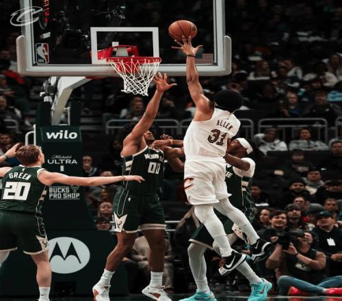 哈登骨折！雄鹿復(fù)仇騎士，阿倫創(chuàng)隊史第8神跡，波特20+5送準(zhǔn)絕殺