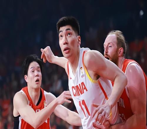 勝日本4將卻成槽點(diǎn)！張鎮(zhèn)麟一塌糊涂，2新人發(fā)懵，余嘉豪不在狀態(tài)