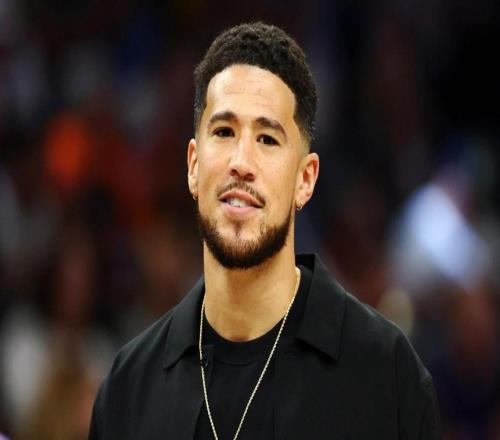 好消息，太陽隊(duì)布克的髖部傷勢(shì)有了積極的進(jìn)展，他有望很快復(fù)出