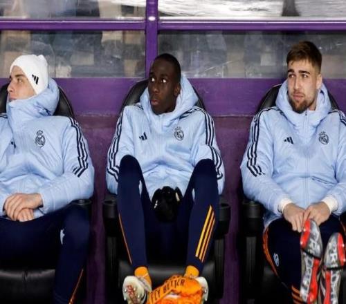 阿斯：皇馬想今夏出售門迪，但前提是他能上場(chǎng)比賽并發(fā)揮出色