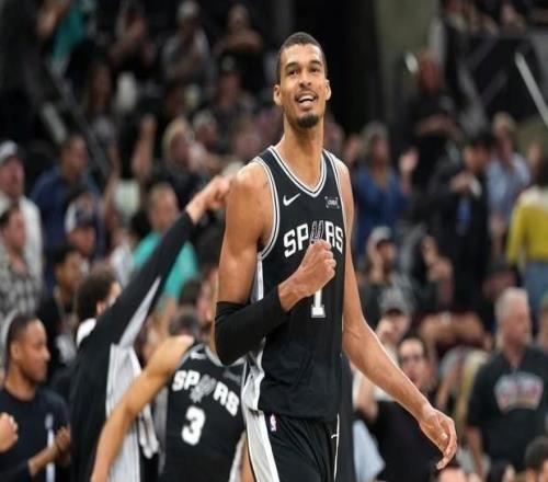 文班亞馬27分NBA馬刺116112擊敗快船倫納德30分