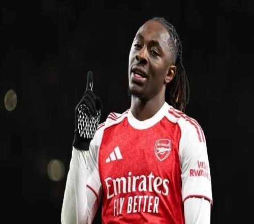 四線狂飆爭(zhēng)冠！馬杜埃凱破僵埃澤制勝，阿森納21晉級(jí)足總杯8強(qiáng)