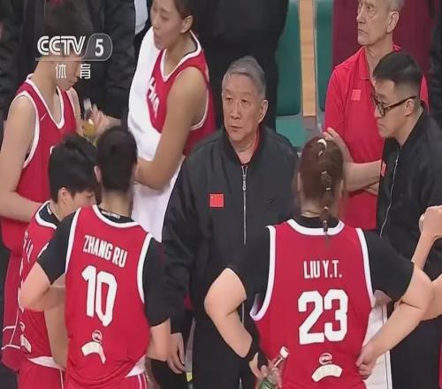 中國女籃又贏了！雙殺巴西隊34分大勝捷克隊宮魯鳴帶隊不懼日本隊