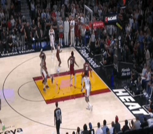 要臉，還是要83分紀(jì)錄？