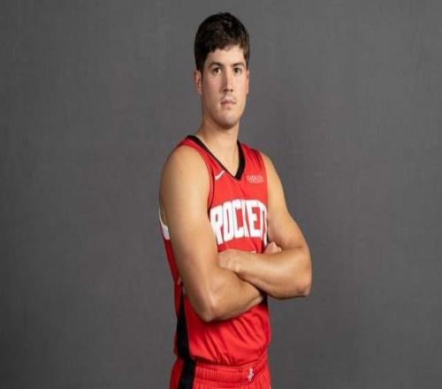 太夸張！謝潑德失誤烏度卡極度沮喪主教練如此表現(xiàn)太難以理解