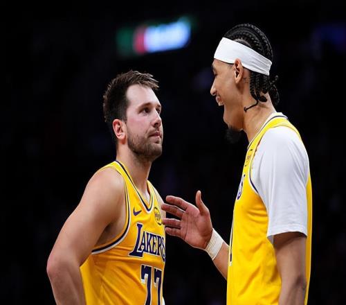 近段時間狀態(tài)有所下滑，湖人替補(bǔ)中鋒最近的表現(xiàn)有些令人擔(dān)心