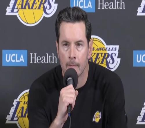 沒(méi)哨！雷迪克：詹姆斯那球就是犯規(guī)，我們今晚克服了很多困難