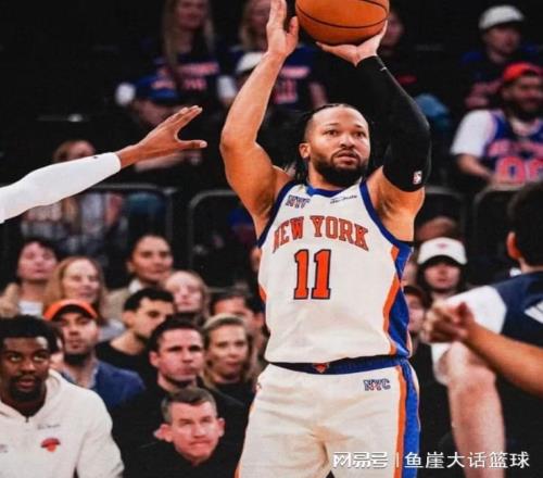 大勝！布倫森23+4全隊第二，唐斯26+16特雷楊開心，湖人棄將爆發(fā)