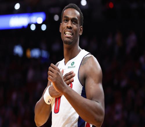 活塞vs湖人前瞻：東契奇狀態(tài)爆棚，湖人客場力爭10連勝