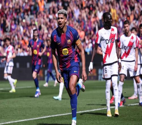 西甲最新積分戰(zhàn)報(bào)：巴薩險(xiǎn)勝，皇馬逆襲馬競(jìng)，阿拉維斯奇跡翻盤