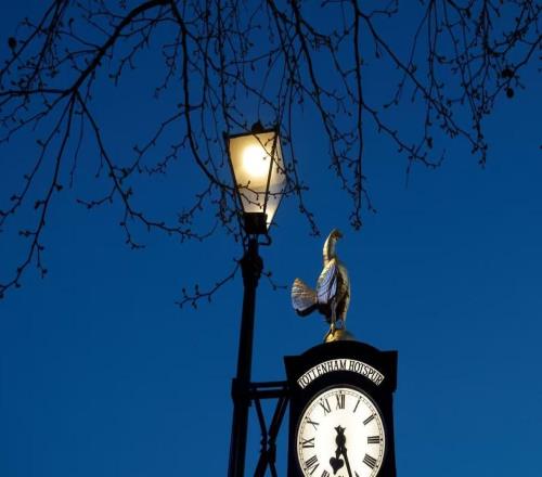 衛(wèi)報：熱刺的處境岌岌可危，可董事會卻優(yōu)柔寡斷、毫無決斷力